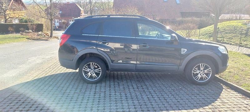 Gebraucht Chevrolet Captiva LS 136 PS (100 kW) 2009 Schwarz SUV