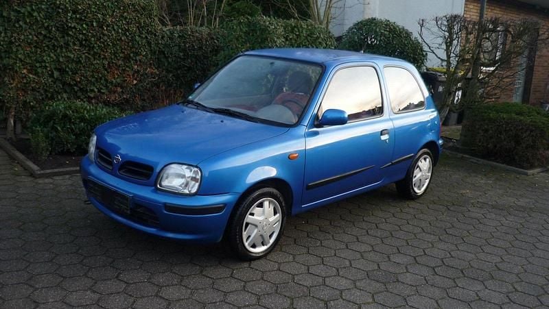 Blau Gebraucht 1999 Nissan Micra Kleinwagen | 2.200 € (Fairer Preis) - Bild 1/4