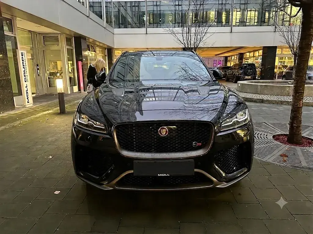 Gebraucht Jaguar F-Pace SVR 551 PS (405 kW) 2020 Schwarz SUV