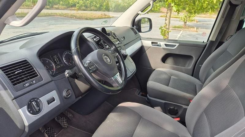 Second-hand VW T5 140 CP (102 kW) 2011 Mov Van