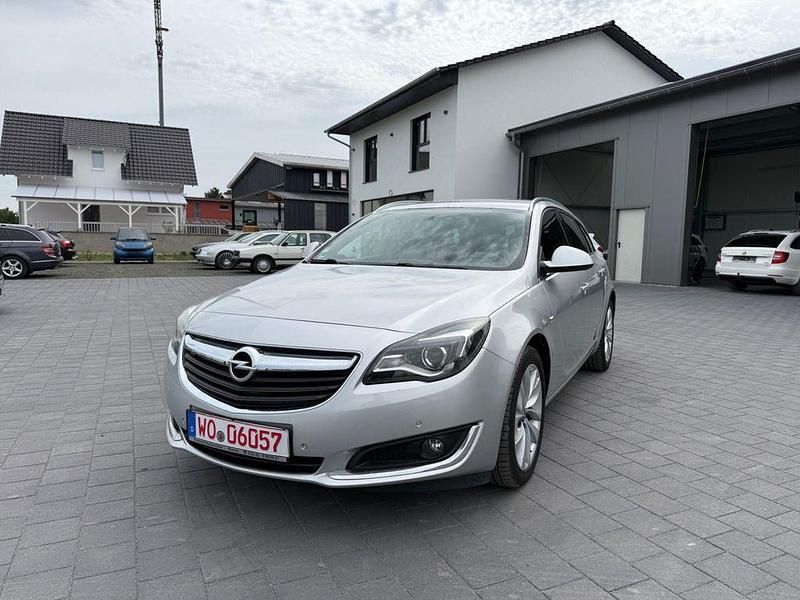 Silber Gebraucht 2016 Opel Insignia Sport Kombi | 4.999 € (Superpreis) - Bild 1/4