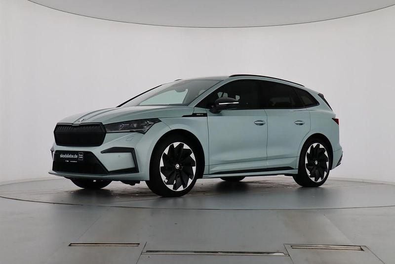 Silber Gebraucht 2023 Skoda Enyaq iV SportLine SUV | 27.889 € (Guter Preis) - Bild 1/4