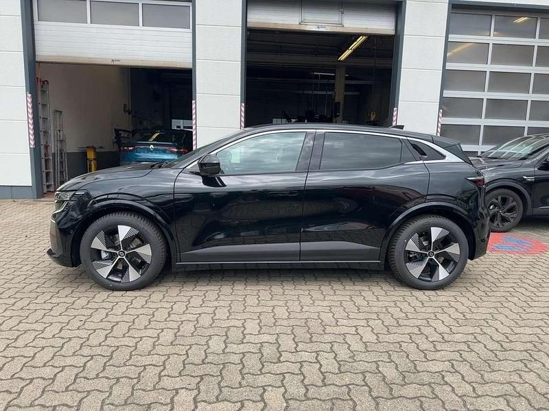Ny Renault Megane E-Tech Komfort 160 kW (218 HK) 2025 Sort Sedan