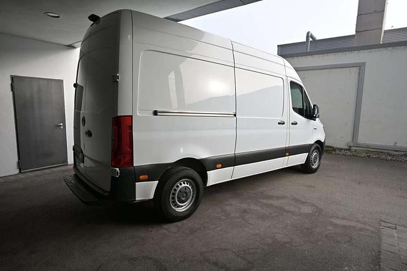 Gebraucht Mercedes Sprinter 85 kW (116 PS) 2020 Arktikweiß Van