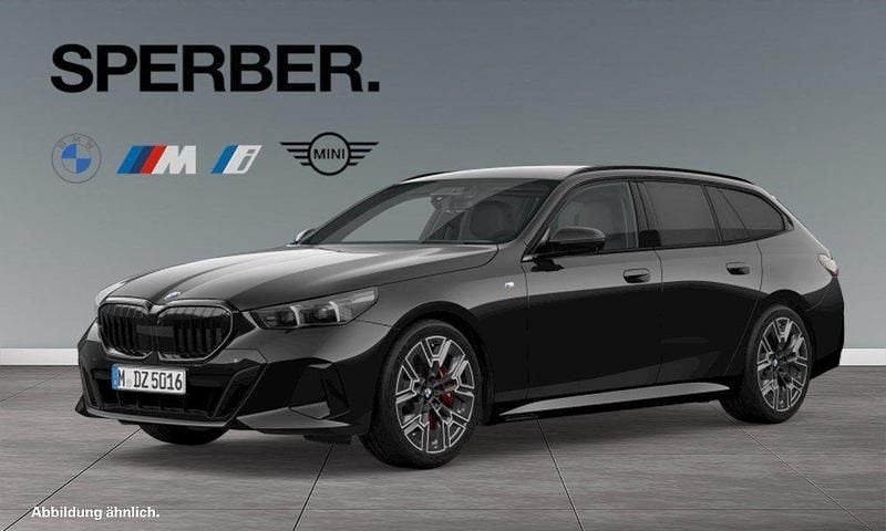 Gebraucht BMW 540 Performance 286 PS (210 kW) 2025 Schwarz Limousine