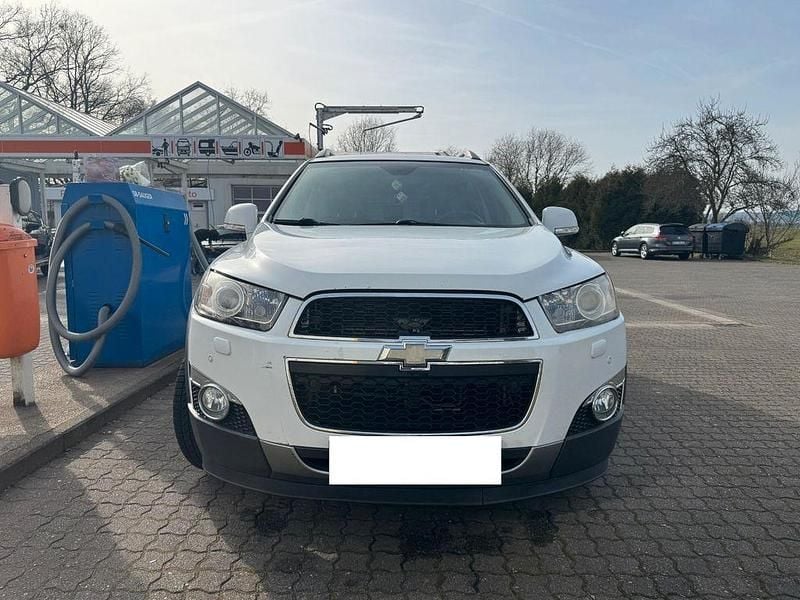 Gebraucht Chevrolet Captiva LTZ 184 PS (135 kW) 2013 Weiß SUV