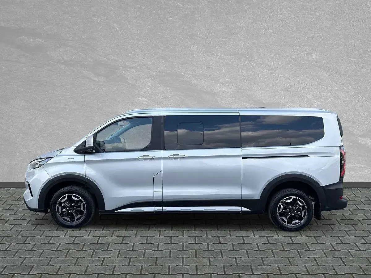 Gebraucht Ford Tourneo Active 170 PS (125 kW) 2026 Moondust silver metallic Van / Kleinbus
