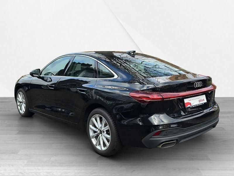 Gebraucht Audi A5 Sport 204 PS (150 kW) 2025 Mythosschwarz metallic Limousine