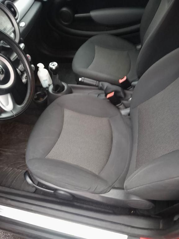 Gebraucht Mini ONE 95 PS (69 kW) 2010 Rot Kleinwagen