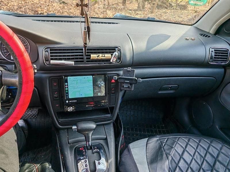 Gebraucht VW Passat Exclusive 131 PS (96 kW) 2004 Schwarz Limousine