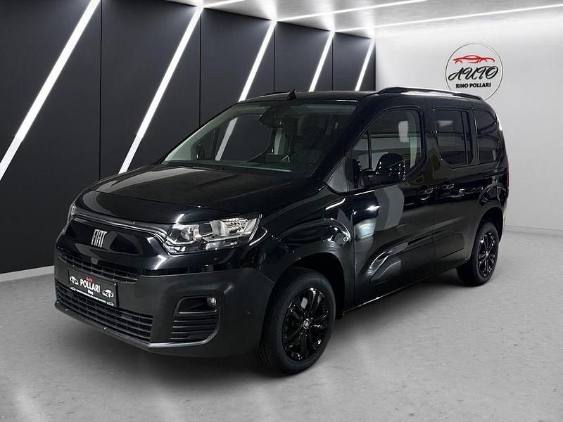 Gebraucht Fiat Doblò 131 PS (96 kW) 2024 Schwarz Van / Kleinbus