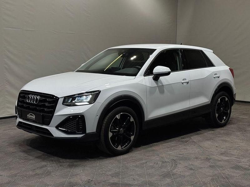 Gebraucht Audi Q2 Advanced Plus 150 PS (110 kW) 2022 Weiß, SUV