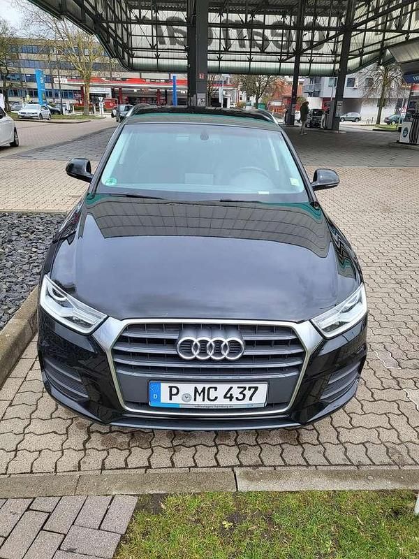 Gebraucht Audi Q3 Comfort 150 PS (110 kW) 2017 Schwarz SUV