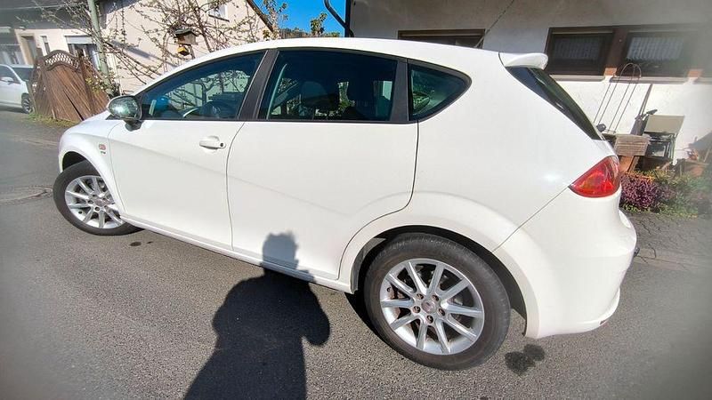 Gebraucht Seat Leon Copa 125 PS (91 kW) 2011 Weiß Kleinwagen