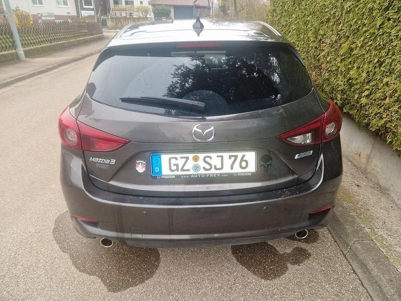 Gebraucht Mazda 3 Kizoku 120 PS (88 kW) 2018 Braun Limousine