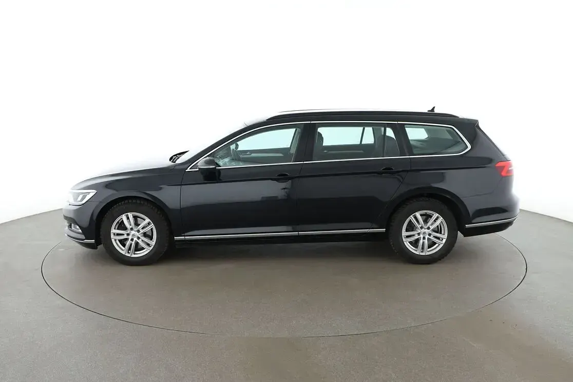 Gebraucht VW Passat Comfortline 190 PS (139 kW) 2019 Schwarz Kombi