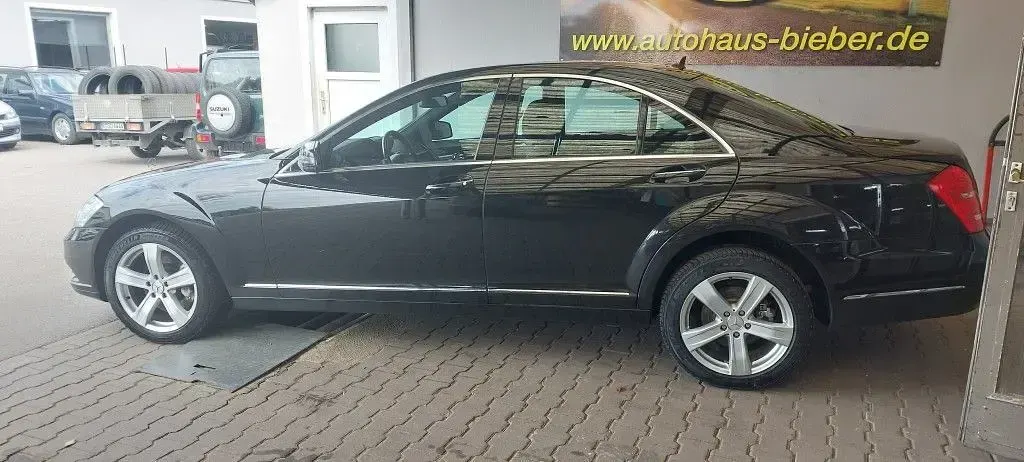 Gebraucht Mercedes S350 258 PS (189 kW) 2012 Schwarz Limousine