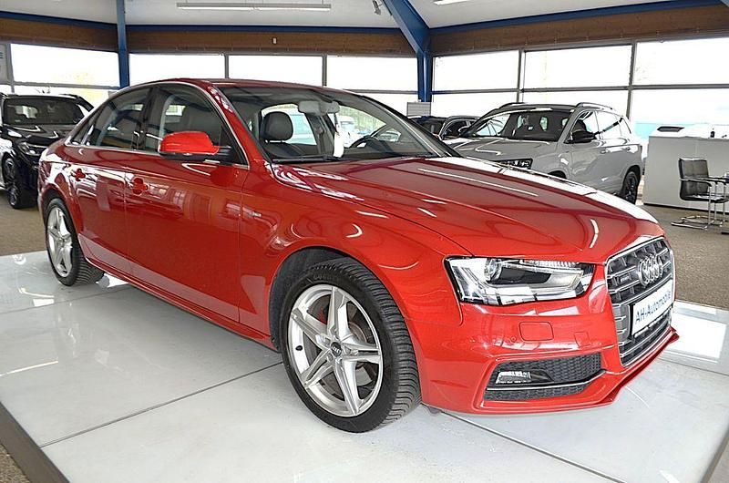 Gebraucht Audi A4 S-Line 211 PS (155 kW) 2014 Rot Limousine