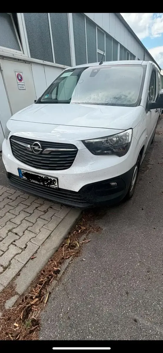 Gebraucht Opel Combo 102 PS (75 kW) 2023 Weiß Van / Kleinbus
