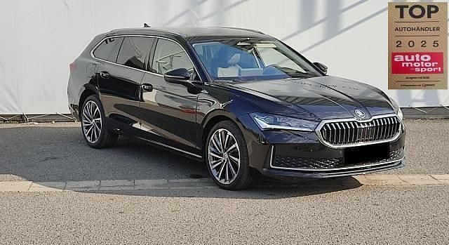 Schwarz Gebraucht 2024 Skoda Superb LAURIN & KLEMENT Kombi | 46.999 € (Fairer Preis) - Bild 1/4
