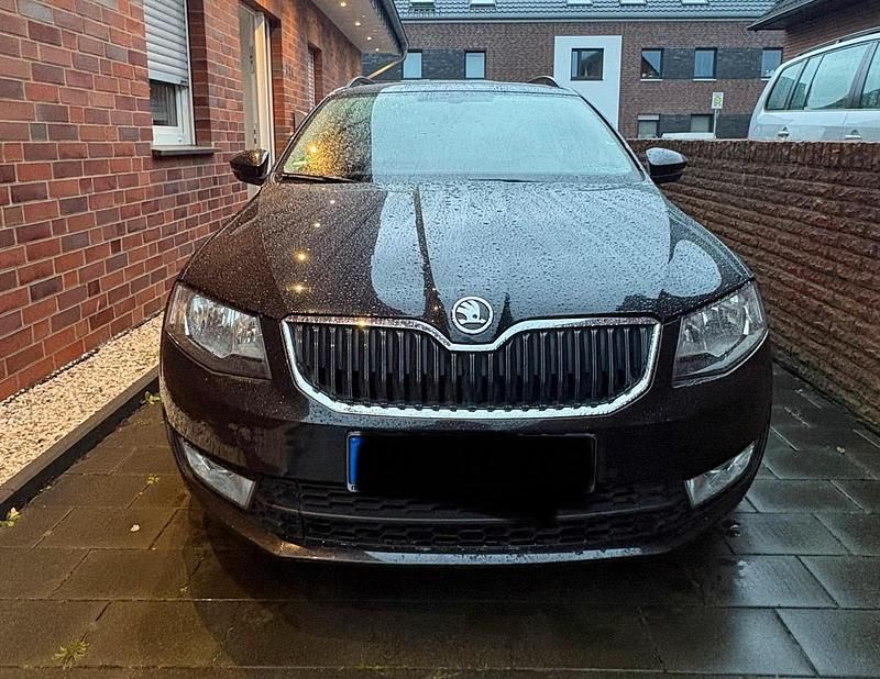 Gebraucht Skoda Octavia 110 PS (80 kW) 2016 Schwarz Kombi