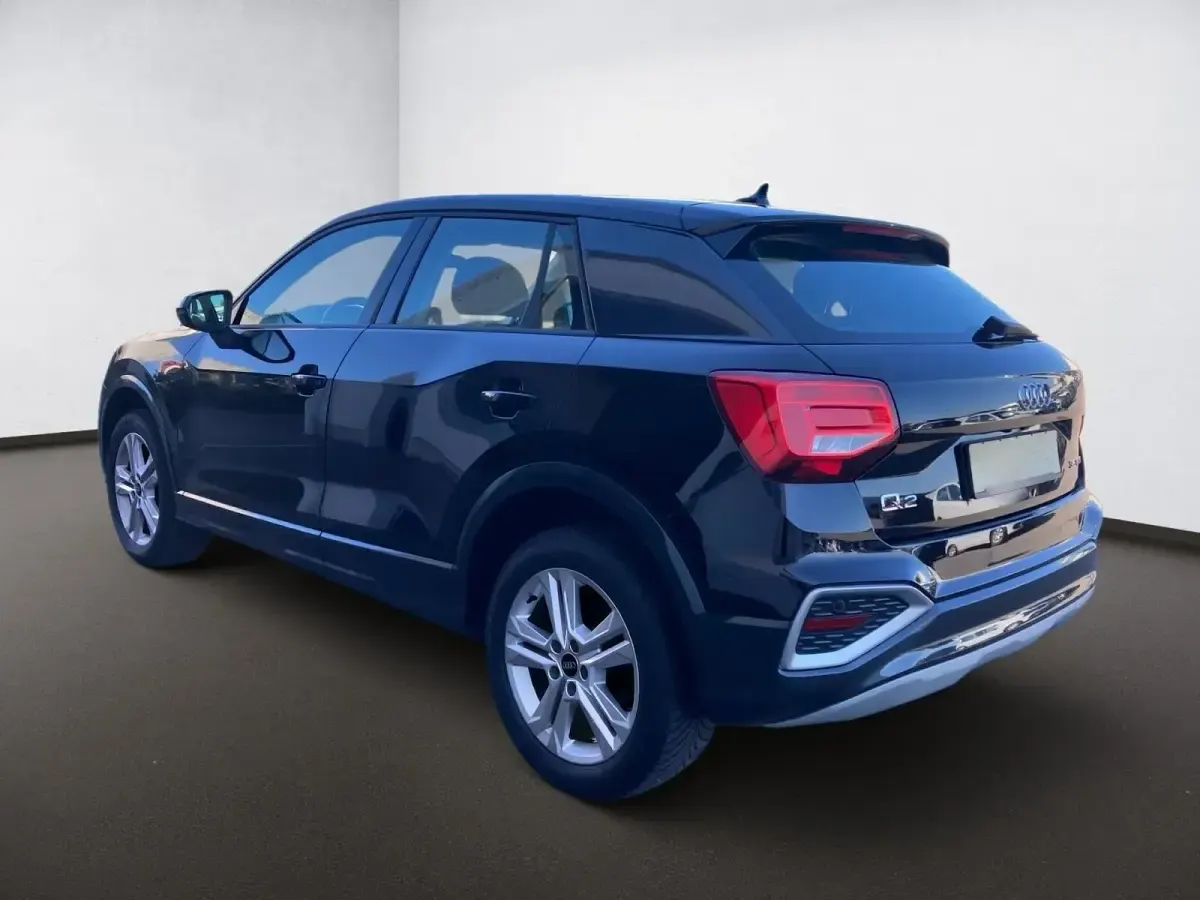 Gebraucht Audi Q2 Advanced Plus 150 PS (110 kW) 2024 Schwarz SUV