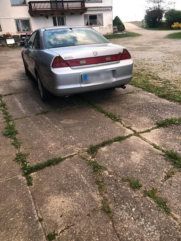 Gebraucht Honda Accord 200 PS (147 kW) 2000 Silber Coupé