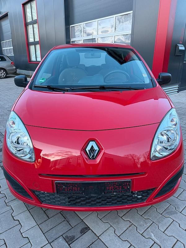 Gebraucht Renault Twingo 58 PS (42 kW) 2010 Rot Kleinwagen