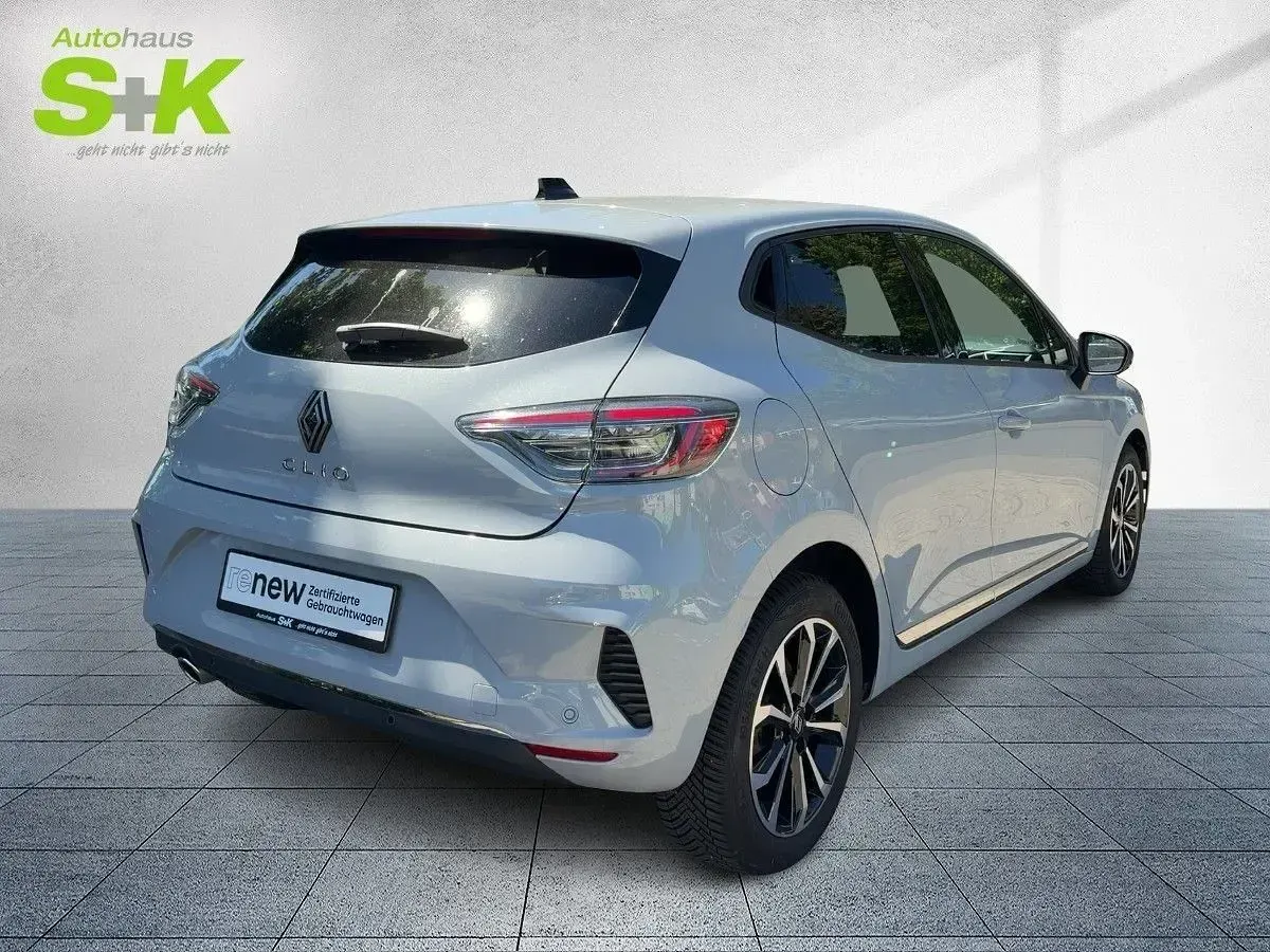 Gebraucht Renault Clio Techno 91 PS (66 kW) 2025 Rafalgrau (grau) Kleinwagen