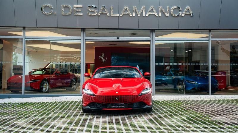 Second-hand Ferrari Roma 620 CP (456 kW) 2023 Roșu Cabrio