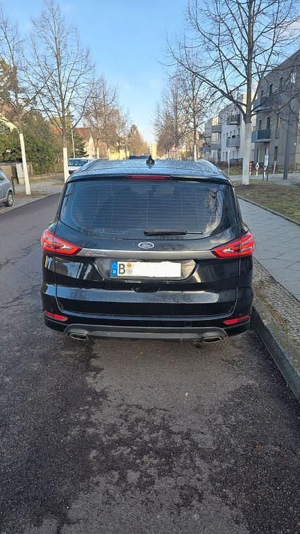 Gebraucht Ford S-MAX Titanium 190 PS (139 kW) 2019 Schwarz Van / Kleinbus