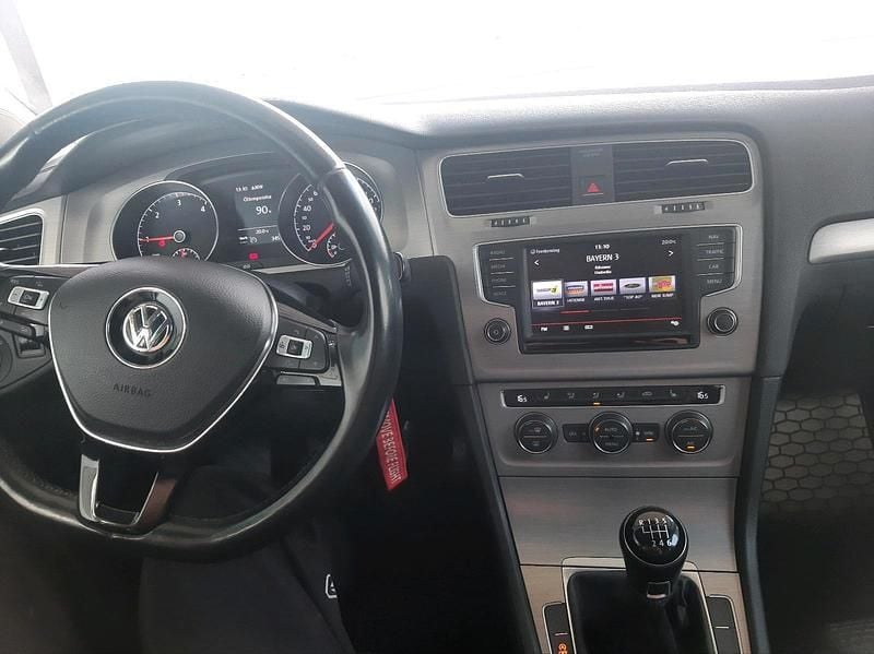 Gebraucht VW Golf VII R 150 PS (110 kW) 2015 Weiß Kombi