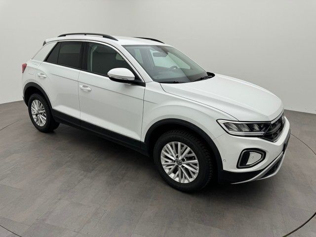 Gebraucht VW T-Roc Life 110 PS (80 kW) 2023 Pure white SUV