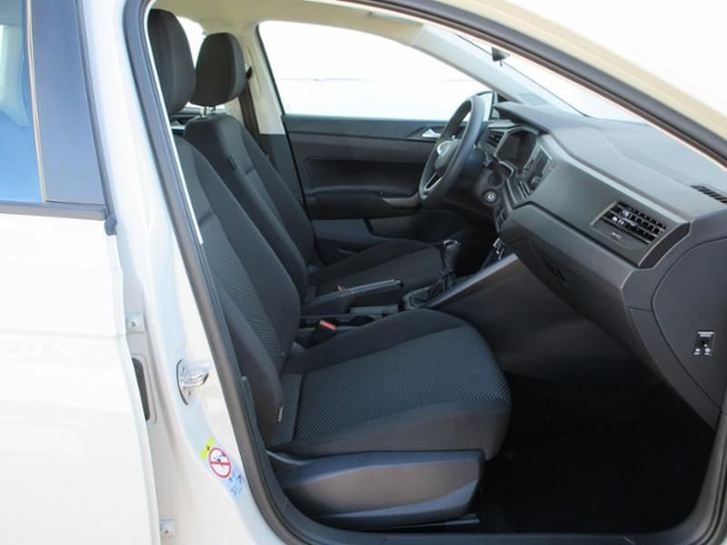 Gebraucht VW Polo Basis 80 PS (58 kW) 2022 Grau Kleinwagen