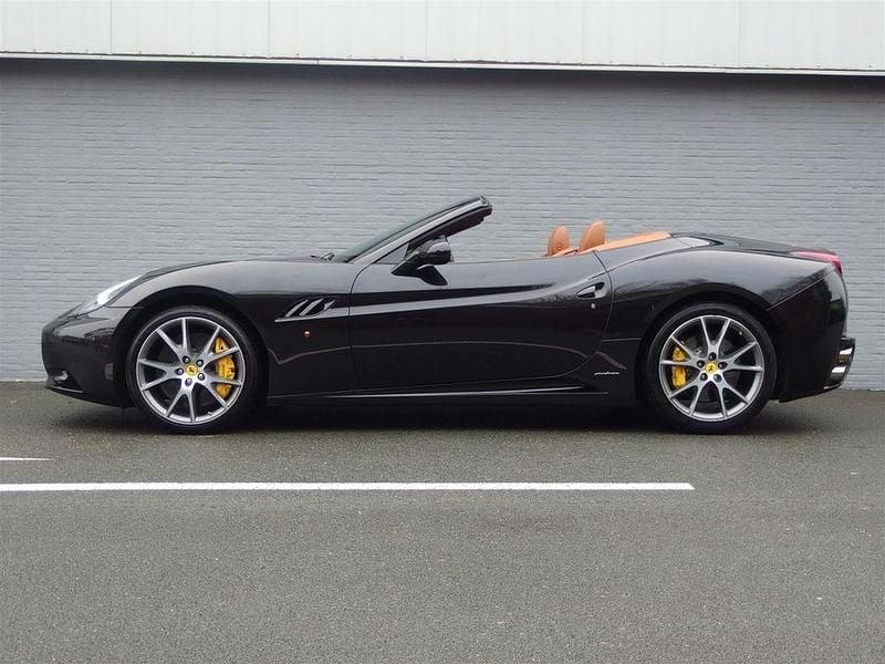 Gebraucht Ferrari California 460 PS (338 kW) 2010 Schwarz Cabrio