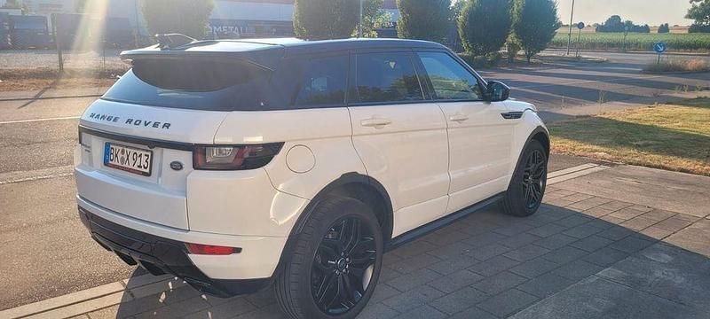 Weiß Gebraucht 2015 Land Rover Range Rover evoque HSE Dynamic SUV | 10.500 € - Bild 1/4