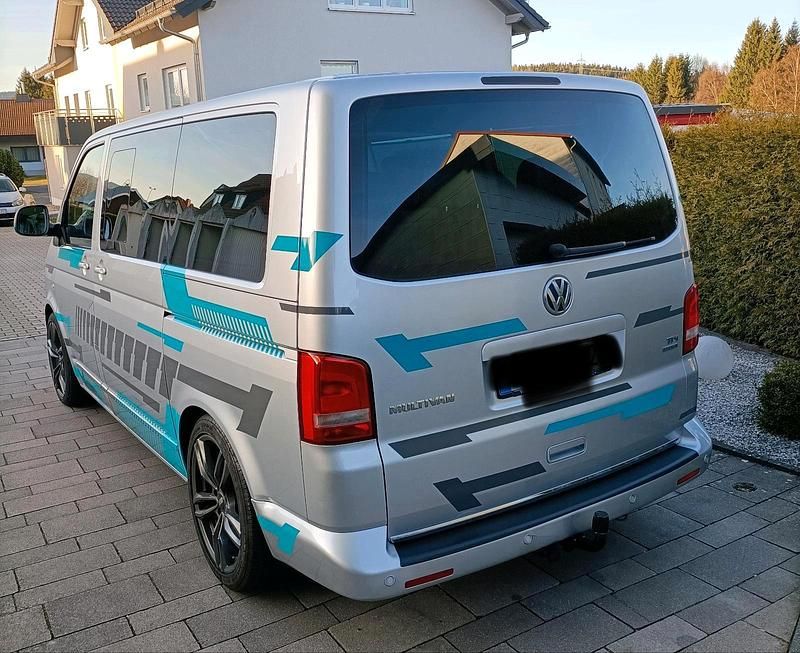 Używany VW T5 184 KM (135 kW) 2010 Srebrny Van