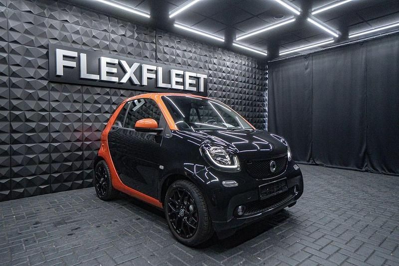 Gebraucht Smart ForTwo Cabrio 90 PS (66 kW) 2016 Schwarz Cabrio