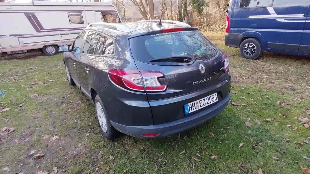 Gebraucht Renault Mégane III Expression 90 PS (66 kW) 2012 Schwarz Limousine