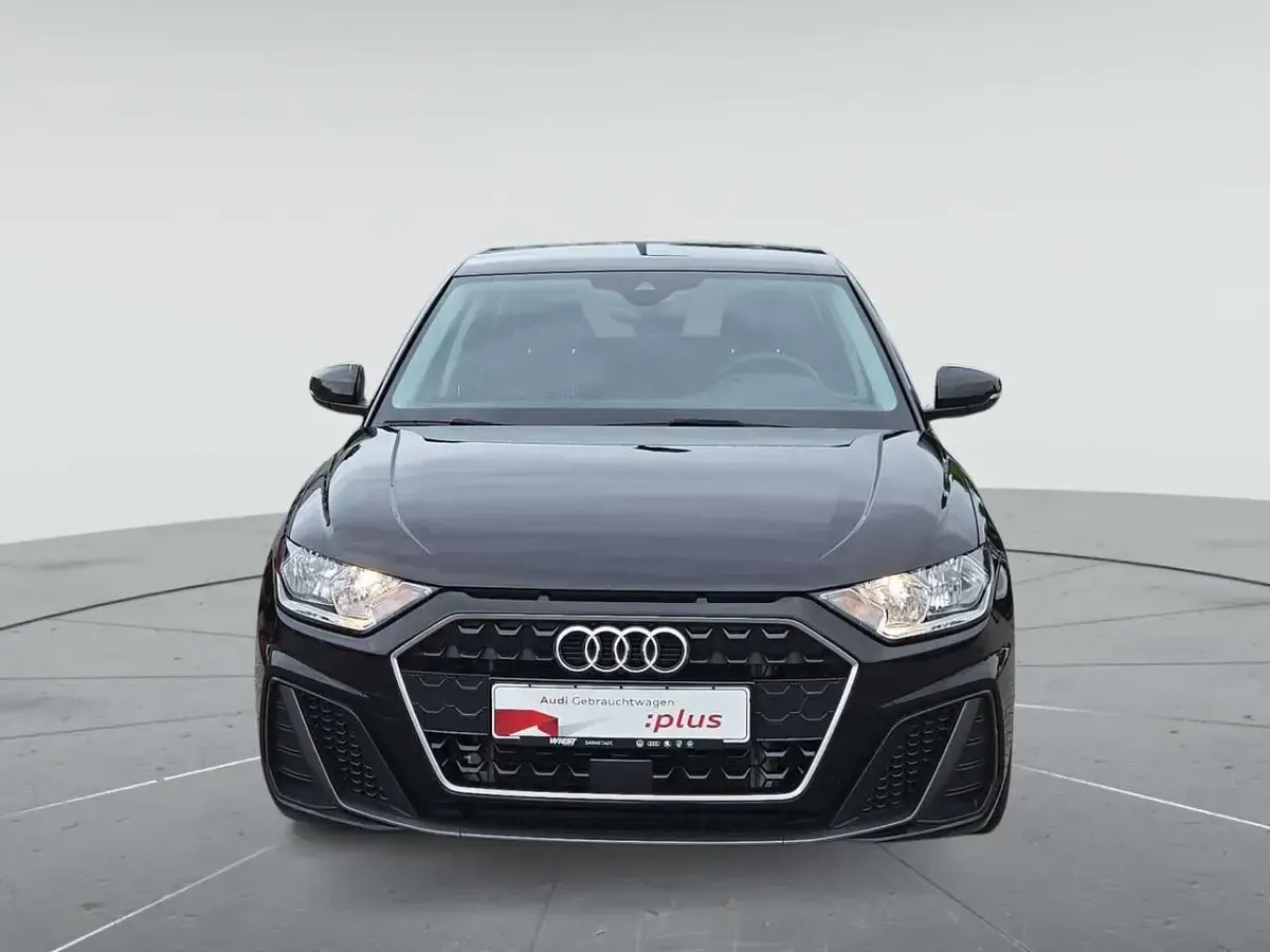 Gebraucht Audi A1 S-Line 150 PS (110 kW) 2023 Mythosschwarz metallic SUV