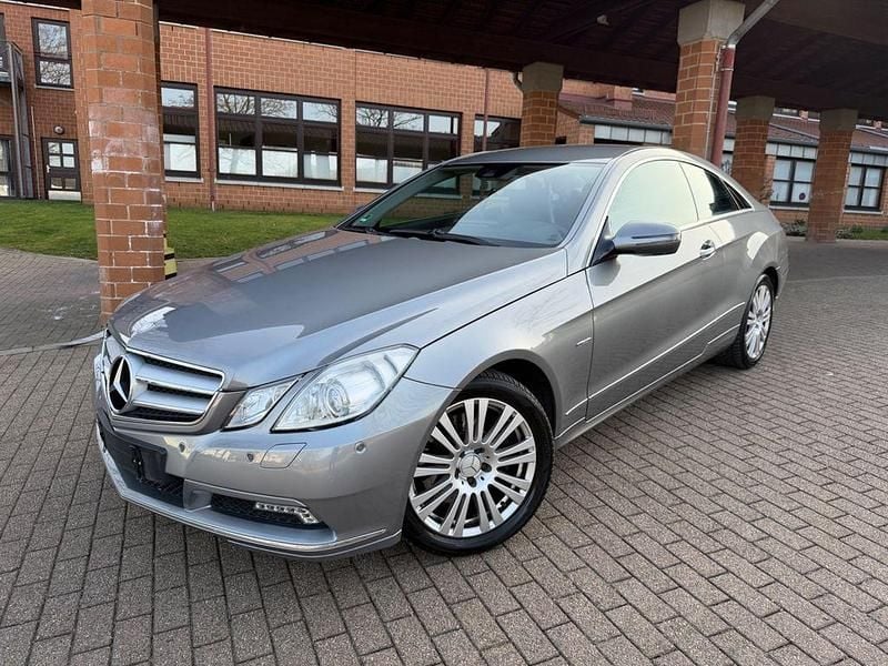 Second-hand Mercedes E350 292 CP (214 kW) 2009 Gri Coupe