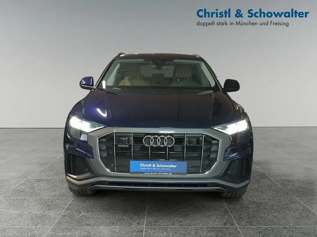 Gebraucht Audi Q8 S-Line 286 PS (210 kW) 2022 Navarrablau metallic SUV