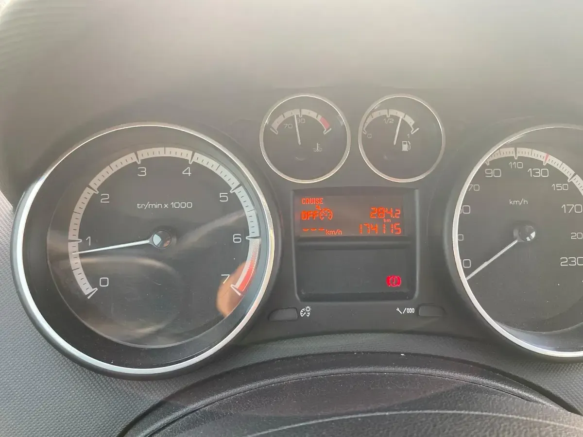Gebraucht Peugeot 308 120 PS (88 kW) 2007 Kleinwagen