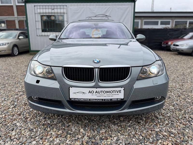 Gebraucht BMW 318 Advantage 143 PS (105 kW) 2008 Silber Limousine