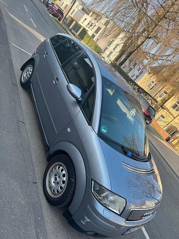 Gebraucht Audi A2 61 PS (44 kW) 2004 Silber Kleinwagen