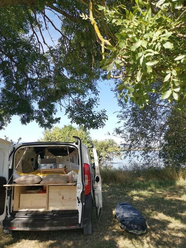 Gebraucht Fiat Doblò 70 PS (51 kW) 2018 Weiß Van / Kleinbus