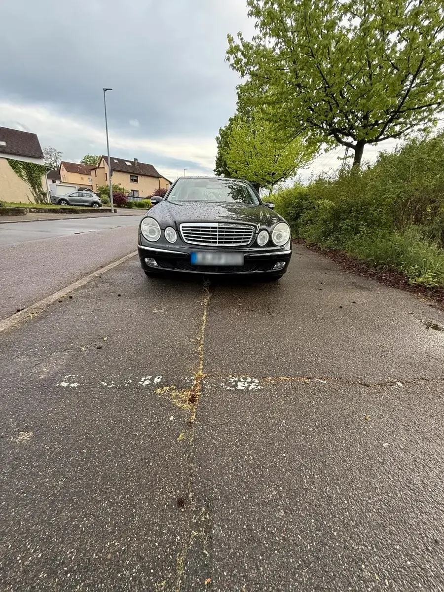 Brugt Mercedes E320 224 HK (164 kW) 2003 Sort Sedan