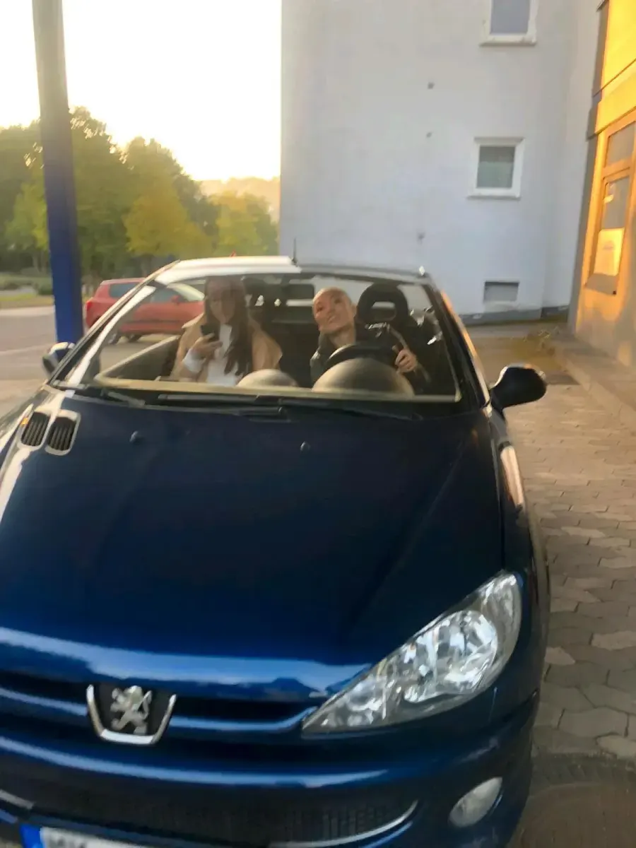 Gebraucht Peugeot 206 CC 105 PS (77 kW) 2006 Blau Cabrio