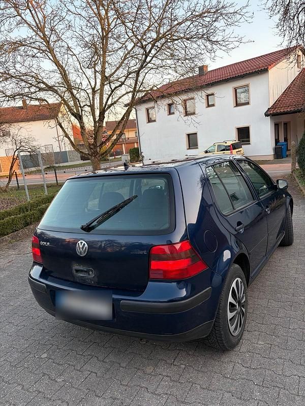 Gebraucht VW Golf III 75 PS (55 kW) 1999 Andere farben