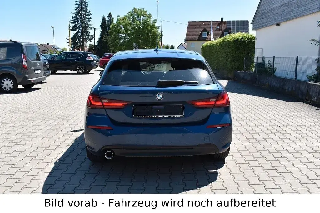 Gebraucht BMW 118 Sport Line 136 PS (100 kW) 2021 Blau Limousine